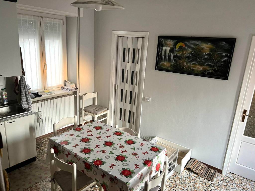 Appartamento a Valmadrera in Via Giuseppe Parini - Foto 5