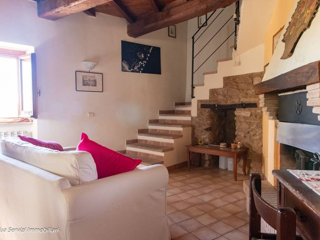 Appartamento a Attigliano in Via della Svolta - Foto 5