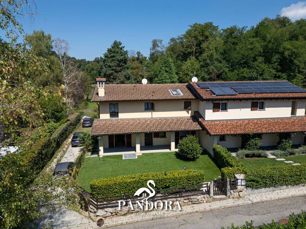 Villa a Sesto calende in via Cocquo, 34 - Foto 3