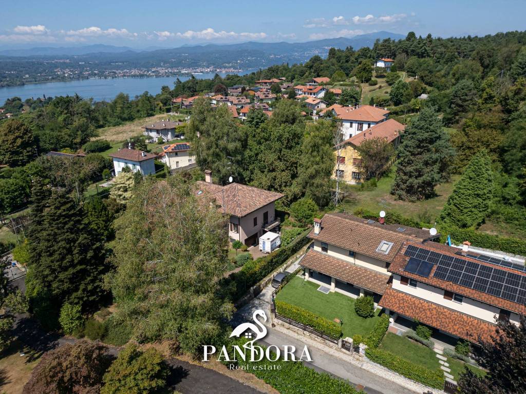 Villa a Sesto calende in via Cocquo, 34 - Foto 4