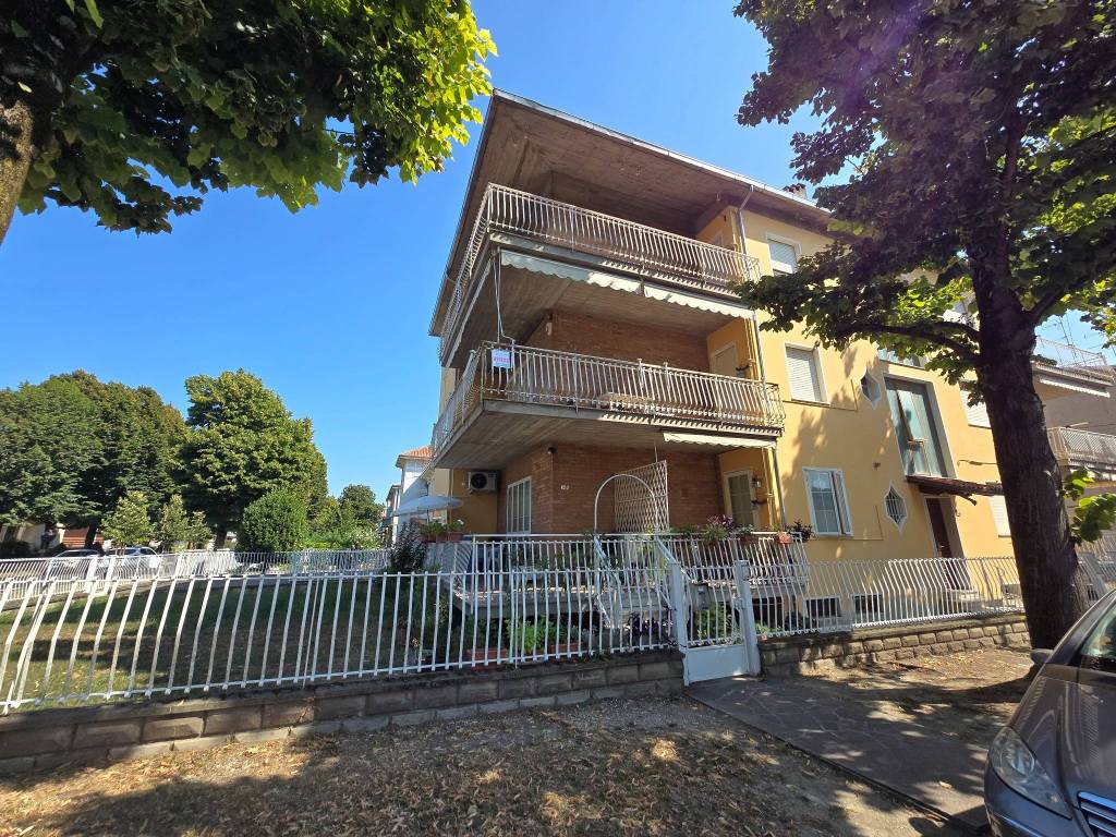 Appartamento a Bondeno in Via della Resistenza, 14 - Foto 3