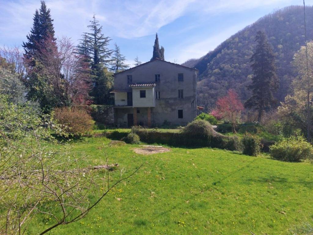 Rustico / casale a Borgo a mozzano - Foto 2