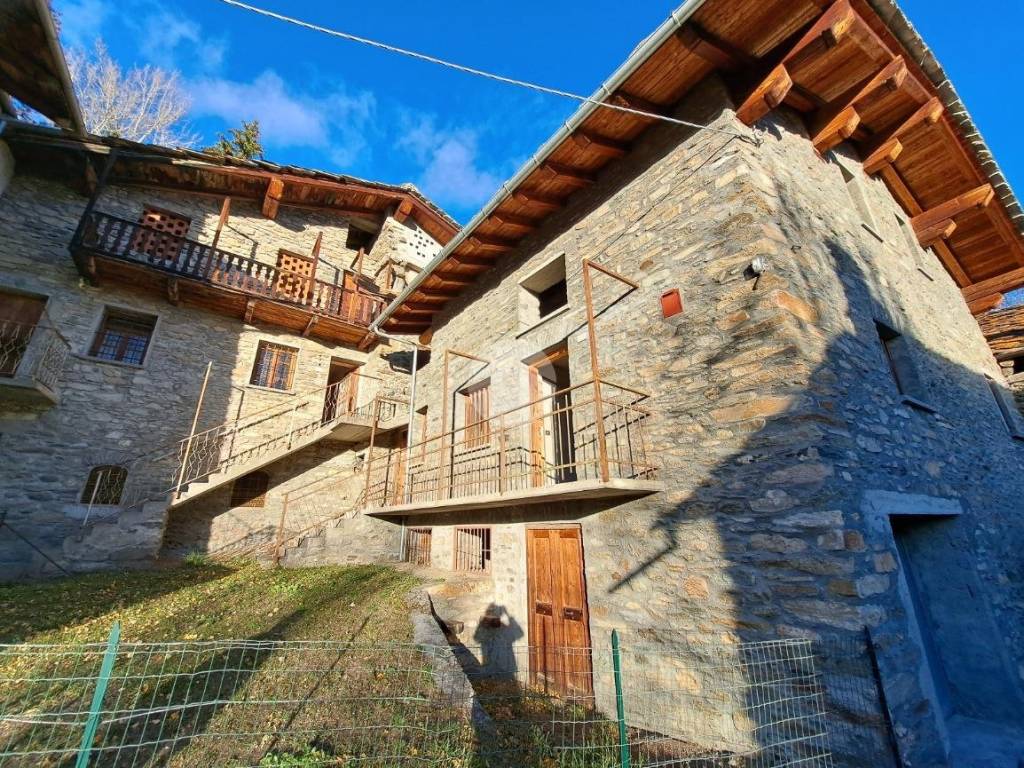 Casa indipendente a Saint-pierre in Frazione Homené Dessous - Foto 2