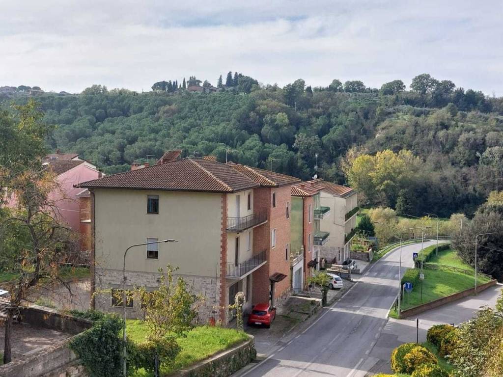 Appartamento a Asciano in Corso Giacomo Matteotti - Foto 5