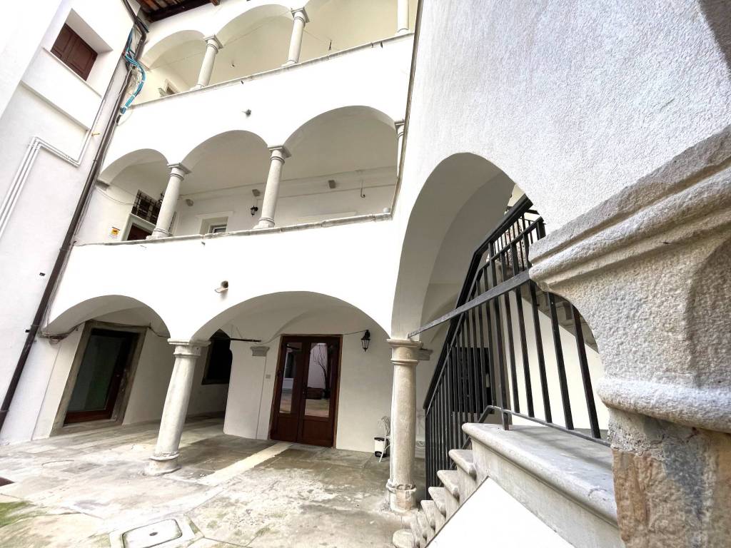 Appartamento a Udine in Via Cesare Battisti - Foto 2