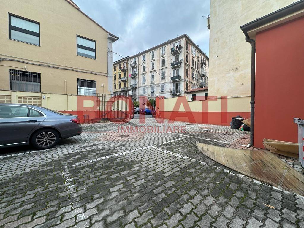 Palazzo / stabile a La spezia in Via del Canaletto, 27 - Foto 2