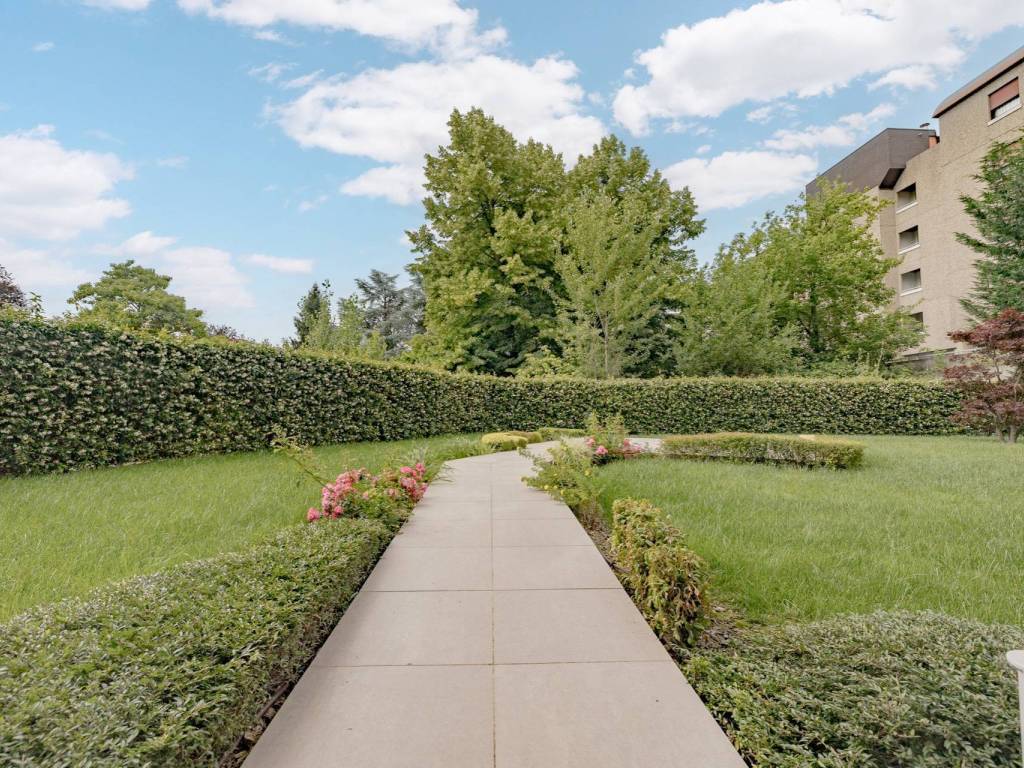 Appartamento a Monza in Via Sant' Andrea - Foto 3