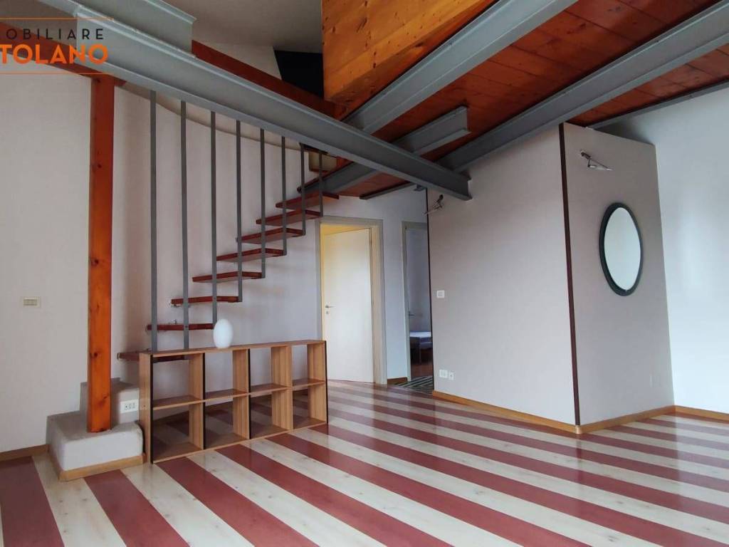 Appartamento a Monfalcone in Via I Maggio, 97 - Foto 2