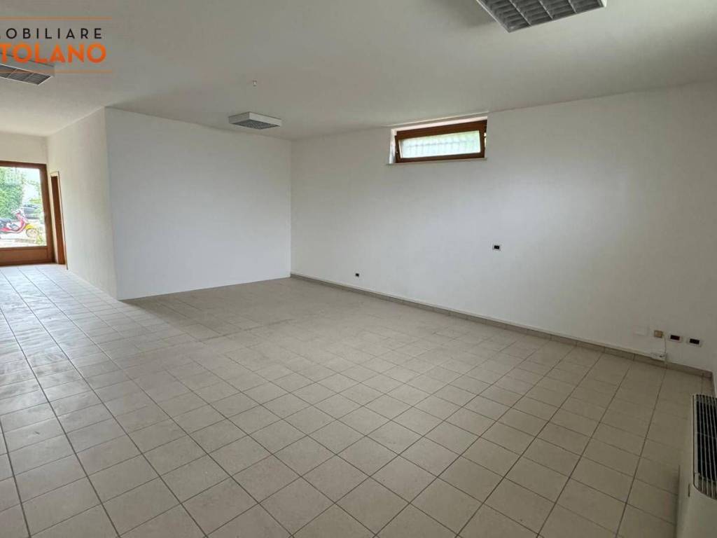 Immobile a Sagrado in Via F.lli Mucchiut, 2 - Foto 2