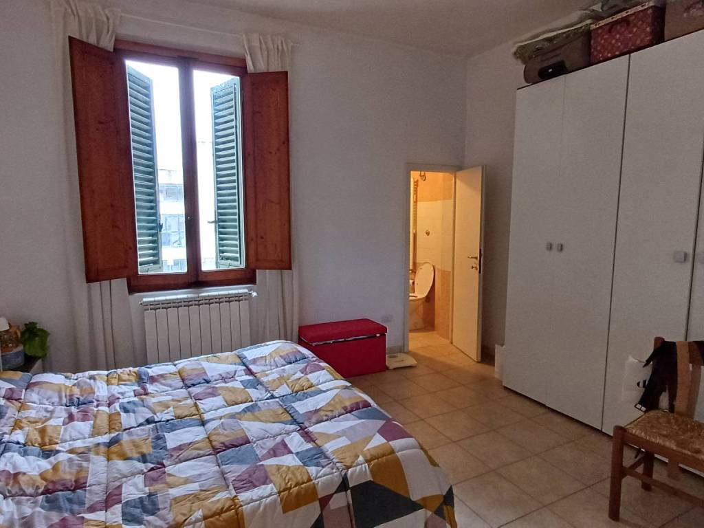 Appartamento a Poggibonsi in Poggibonsi piazza Mazzini - Foto 4
