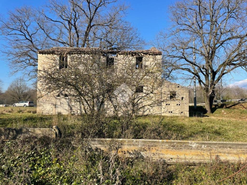 Casa indipendente a Atina in Via Sode - Foto 3