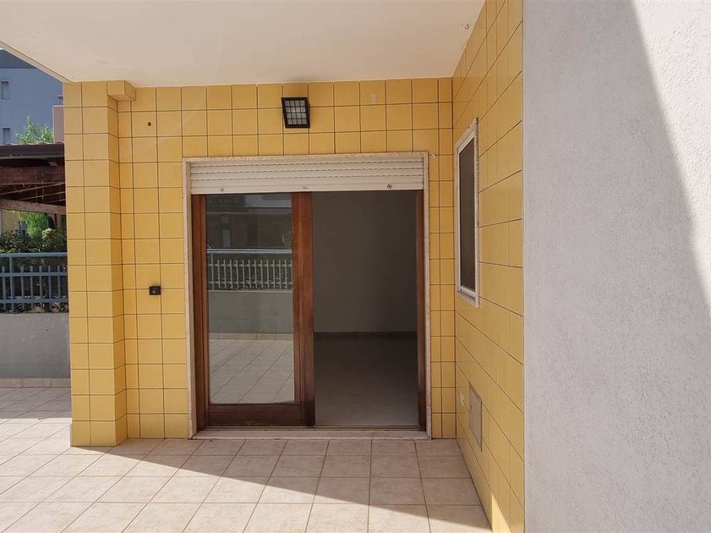 Villetta a schiera a Monopoli in Via Pietro Lorenzetti - Foto 4