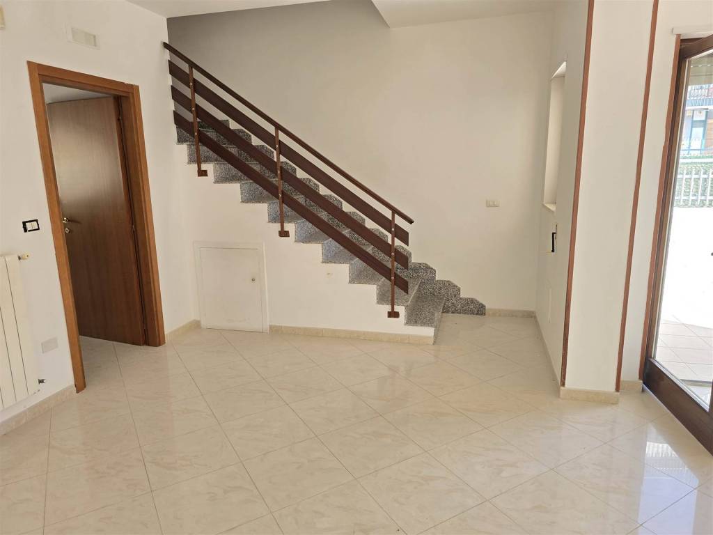 Villetta a schiera a Monopoli in Via Pietro Lorenzetti - Foto 5