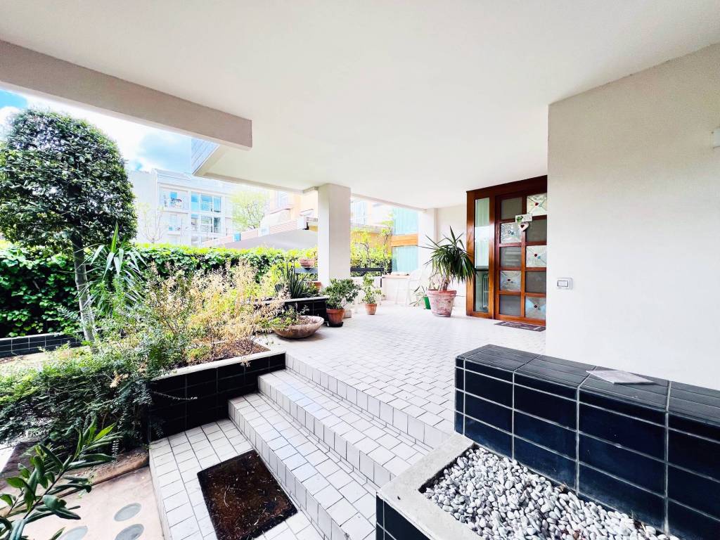 Villa a Riccione in Viale Maria Borman Ceccarini - Foto 3