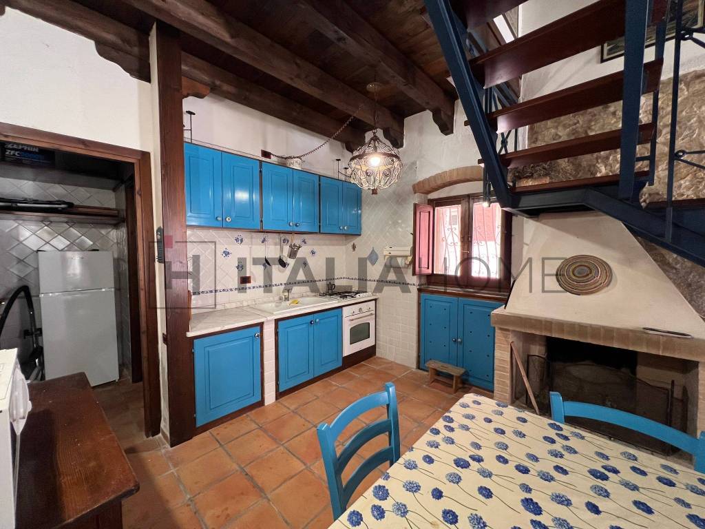 Casa indipendente a Carloforte in Via Roma - Foto 2