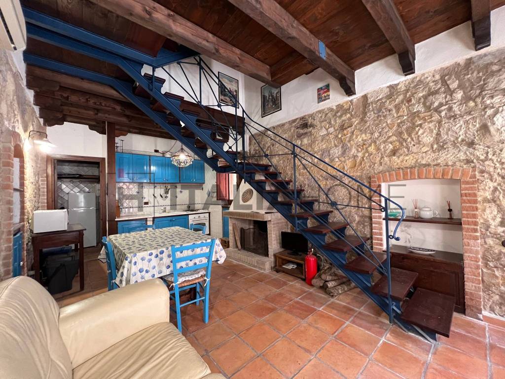 Casa indipendente a Carloforte in Via Roma - Foto 3