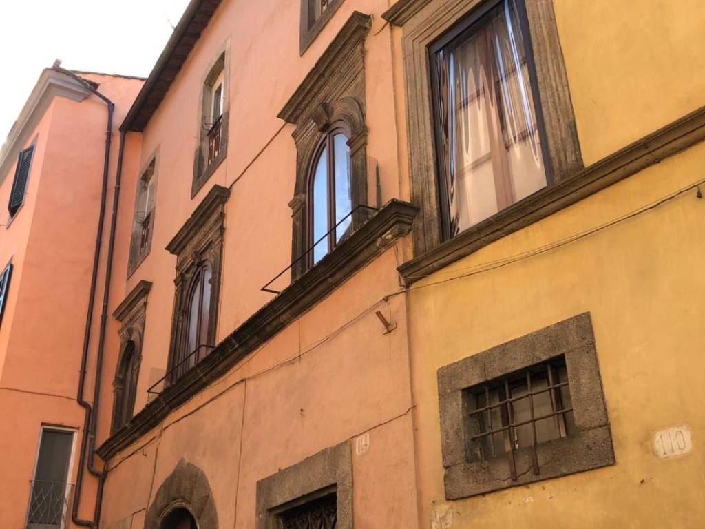 Palazzo / stabile a Vetralla in Via Cassia - Foto 2