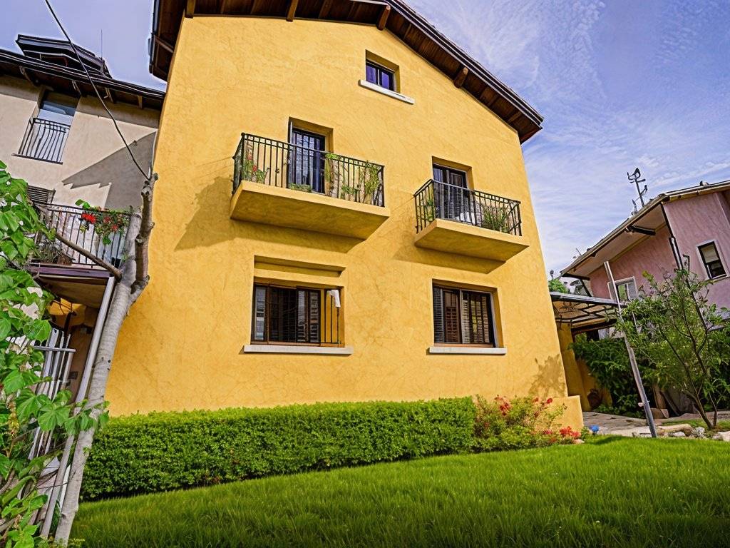 Casa indipendente a Mandello del lario in Via dei Monti 2 - Foto 1
