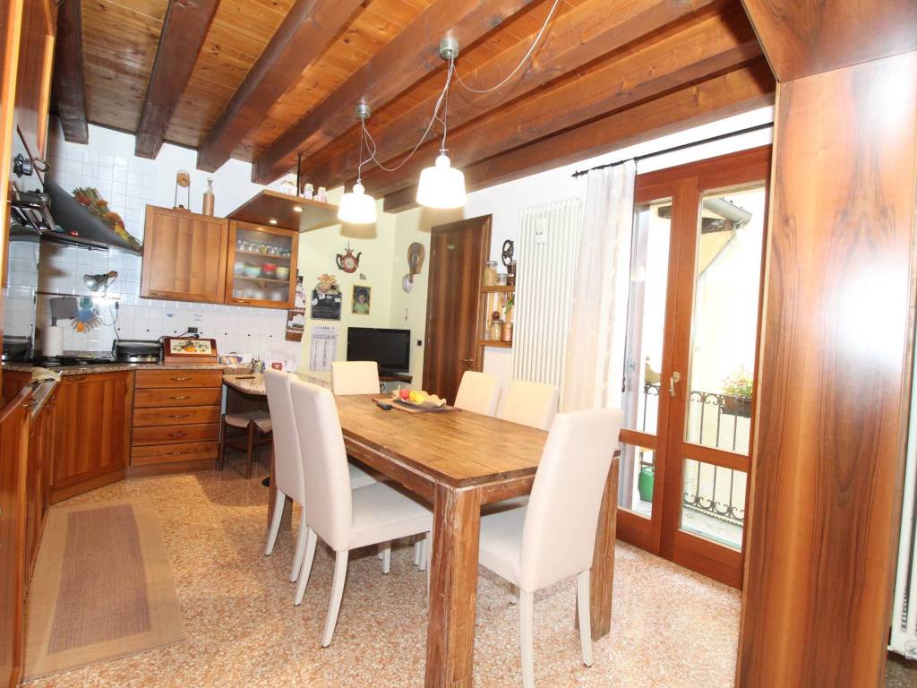 Appartamento a Vicenza in Corso dei Santi Felice e Fortunato, 33 - Foto 3