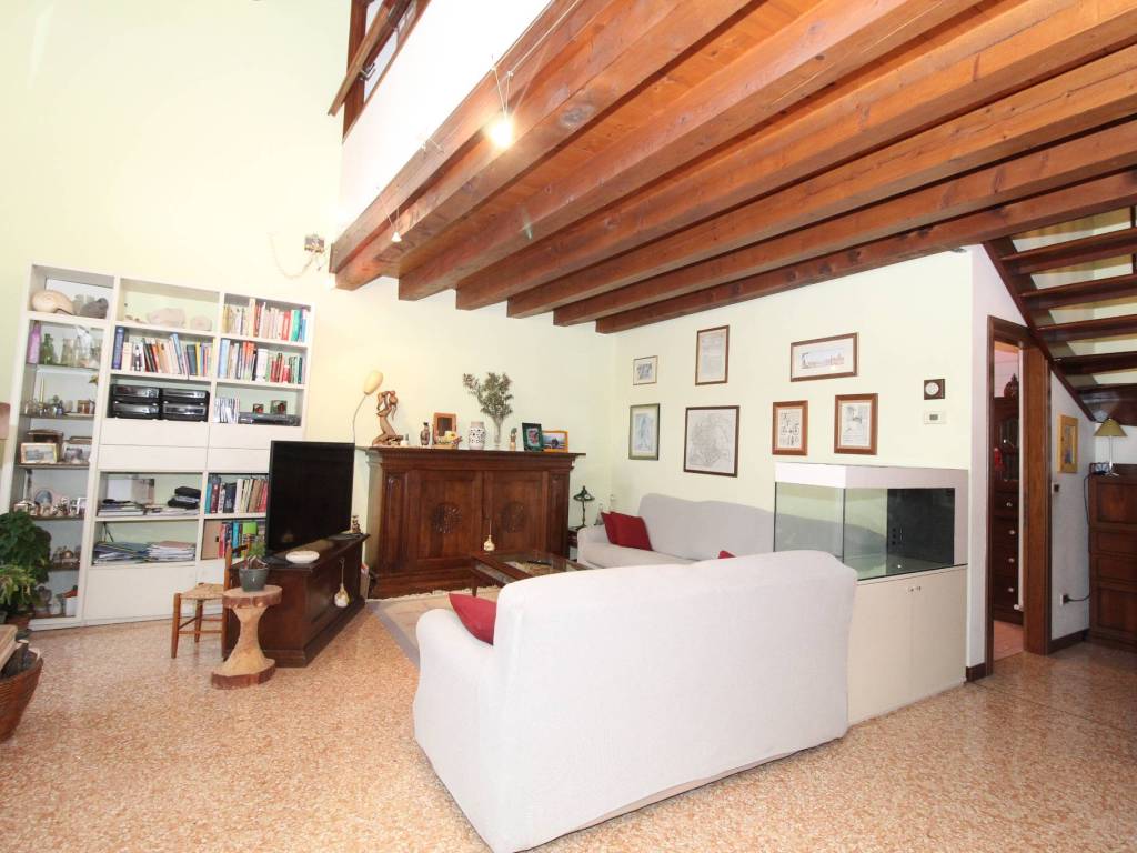 Appartamento a Vicenza in Corso dei Santi Felice e Fortunato, 33 - Foto 5