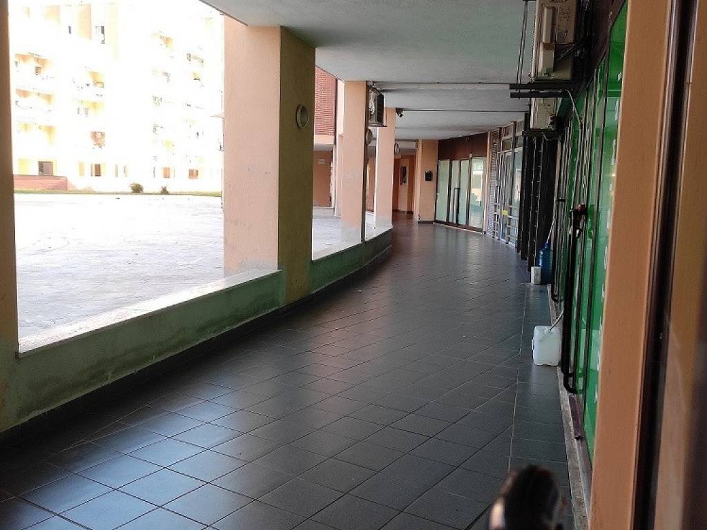 Immobile a Latina in Piazza Giuseppe Saverio Mercadante - Foto 2