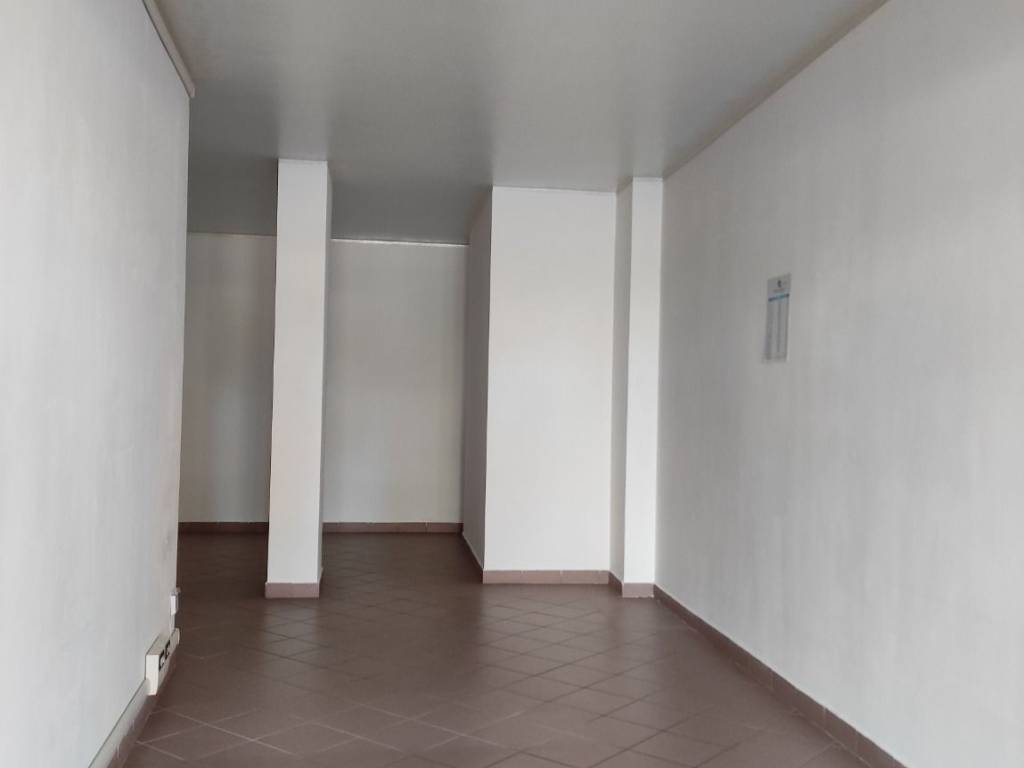 Immobile a Latina in Piazza Giuseppe Saverio Mercadante - Foto 4