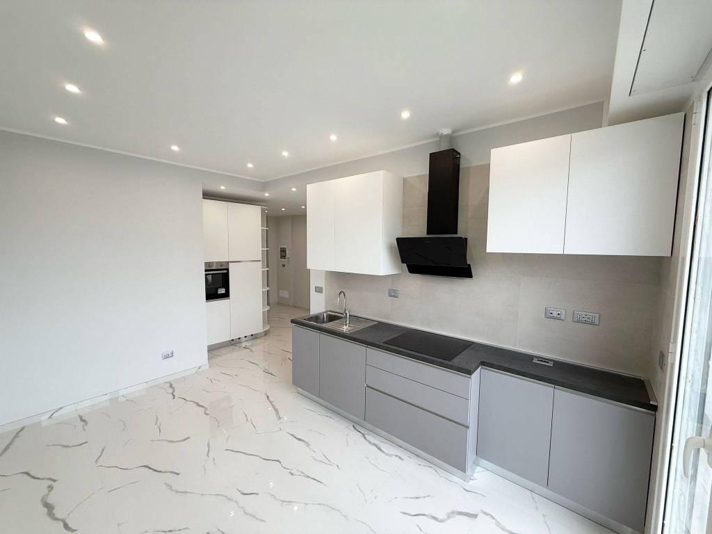 Appartamento a Ceriale in Via Pineo - Foto 2