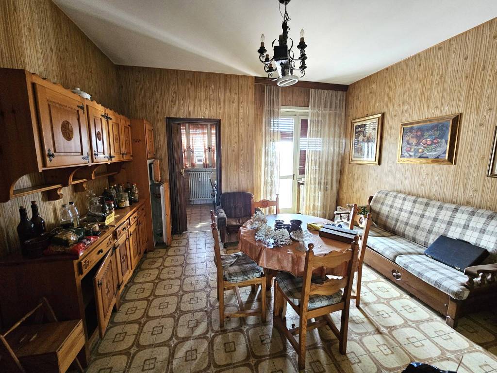 Appartamento a Crescentino in Viale Po, 64 - Foto 5