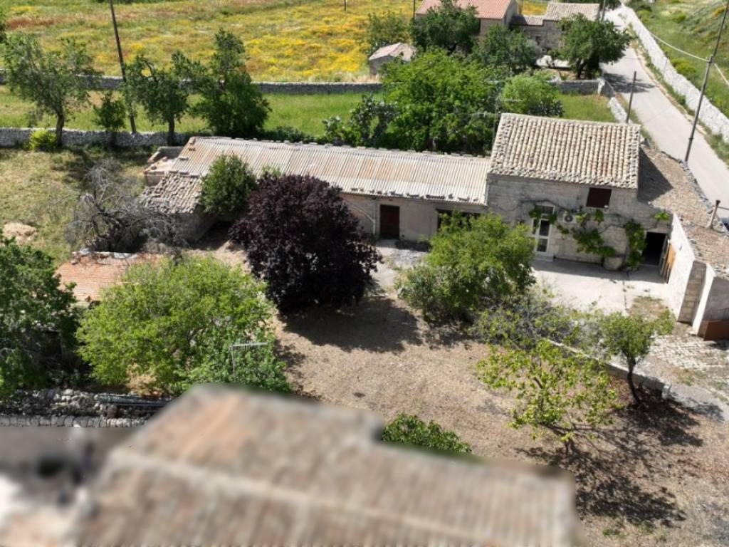 Casa indipendente a Ragusa in C.da Bussello - Foto 2