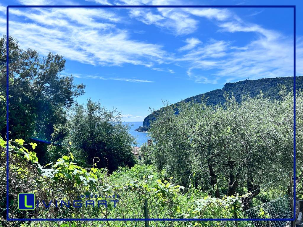 Appartamento a Noli in Via Luigi Defferrari, 86 - Foto 2