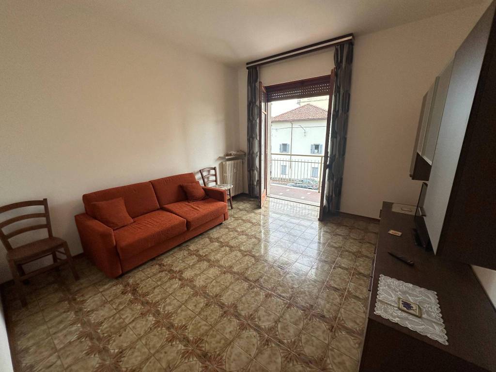 Appartamento a Casale monferrato in Viale Ottavio Marchino, 121 - Foto 2