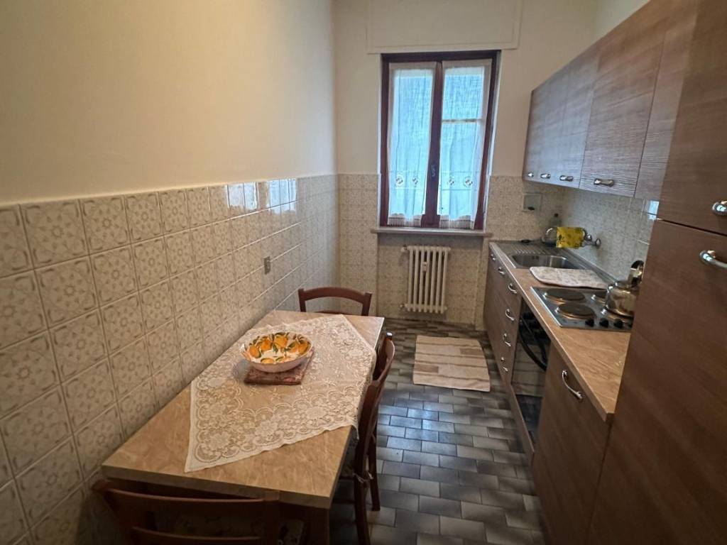 Appartamento a Casale monferrato in Viale Ottavio Marchino, 121 - Foto 4