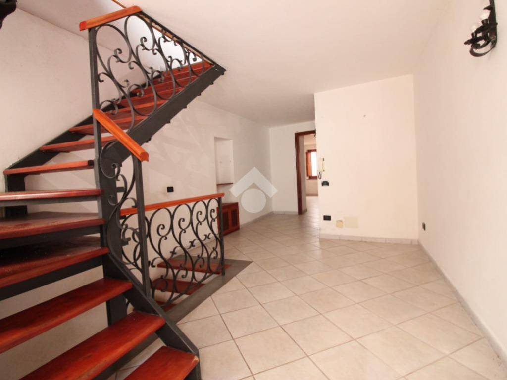 Casa indipendente a Lamezia terme in Vico Vetriera - Foto 4