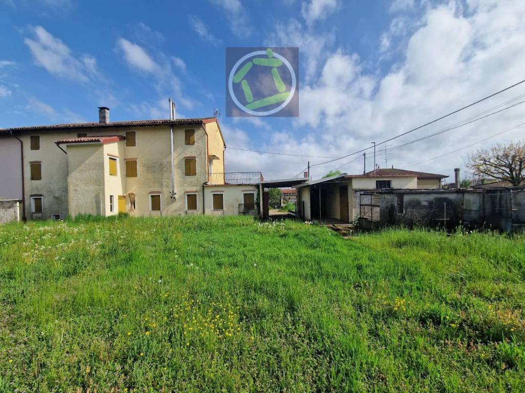 Casa indipendente a Cordenons in Via Arbisuolis, 32 - Foto 5