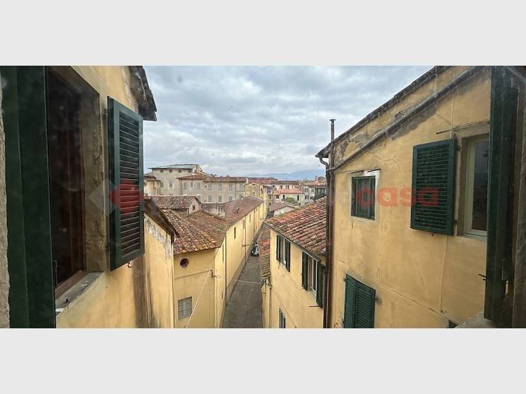 Appartamento a Pistoia in Via della Madonna - Foto 2