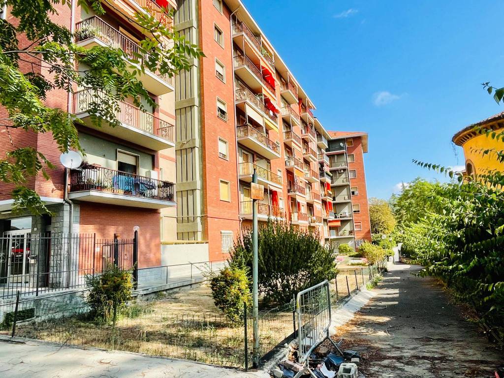 Appartamento a Acqui terme in Via Alcide De Gasperi - Foto 2