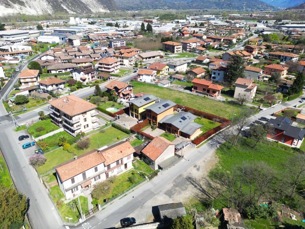 Villa a Gravellona toce in Via Nuova - Foto 2
