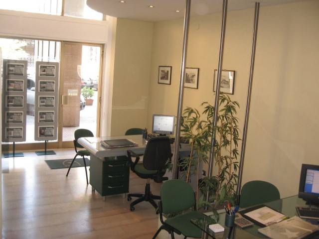 Palazzo / stabile a Vigevano in Corso Milano - Foto 2