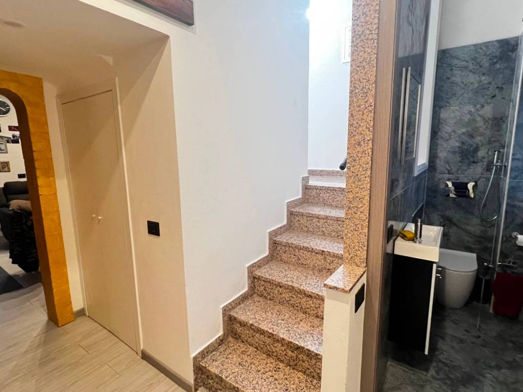 Appartamento a Bellusco in Via Castello, 25 - Foto 2