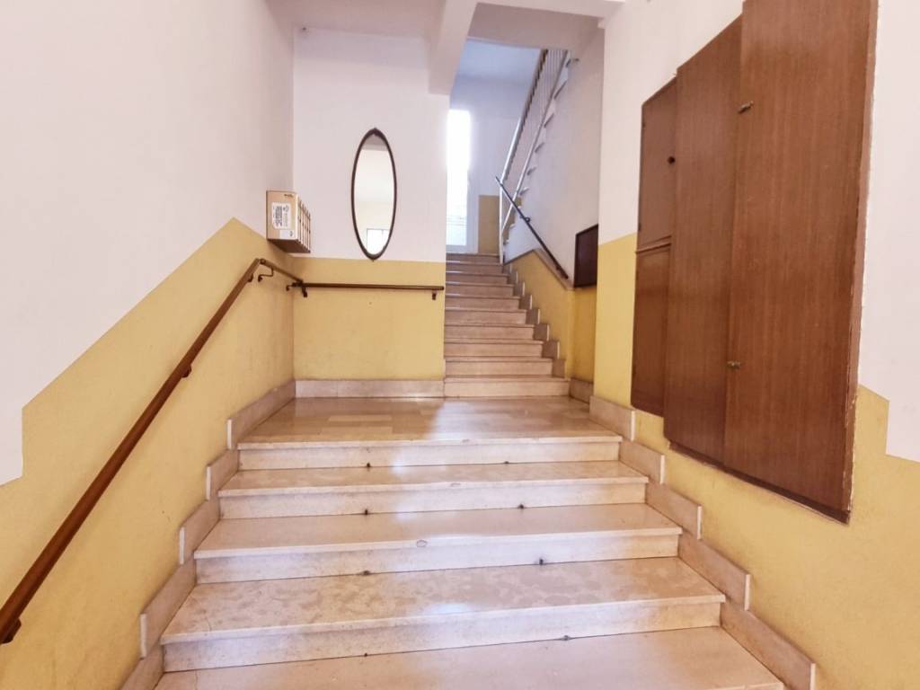 Appartamento a Spotorno in Via Giuseppe Garibaldi - Foto 5