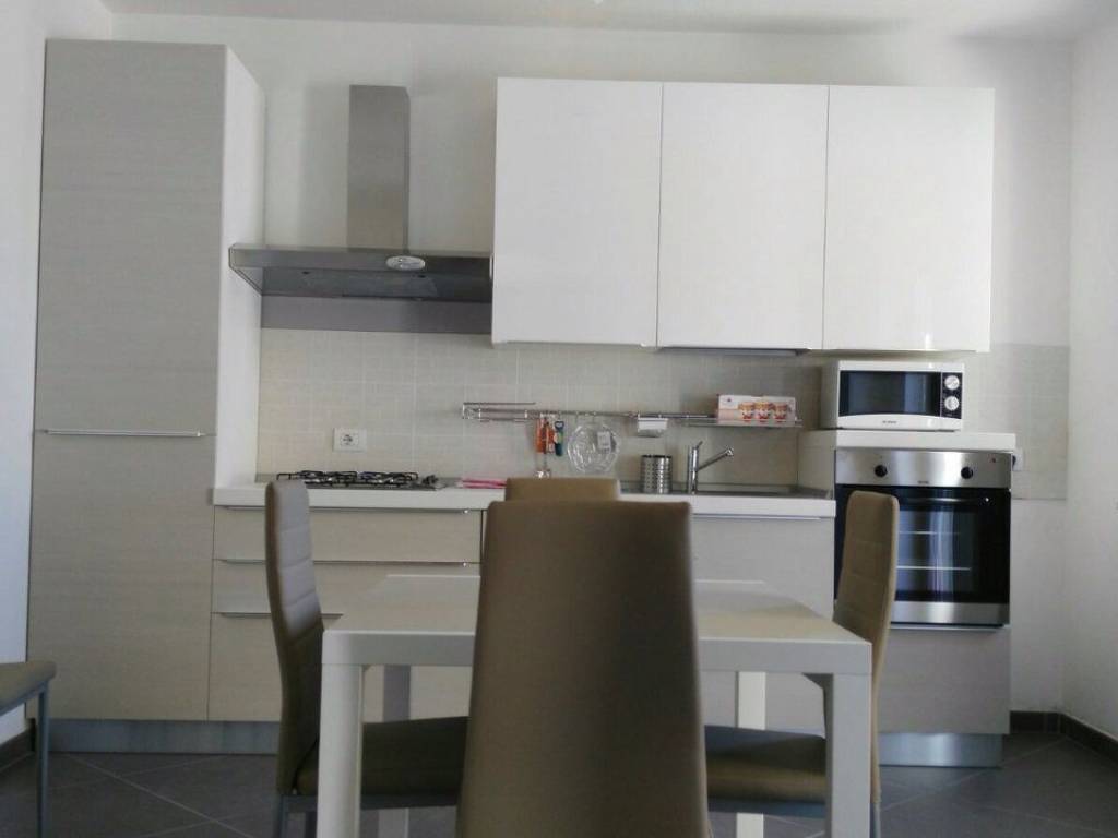 Appartamento a Brindisi in Via Benedetto Brin - Foto 2