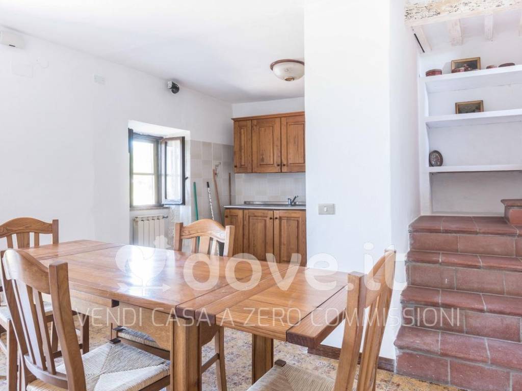 Appartamento a Roccalbegna in viale Diacceto, 123 - Foto 3