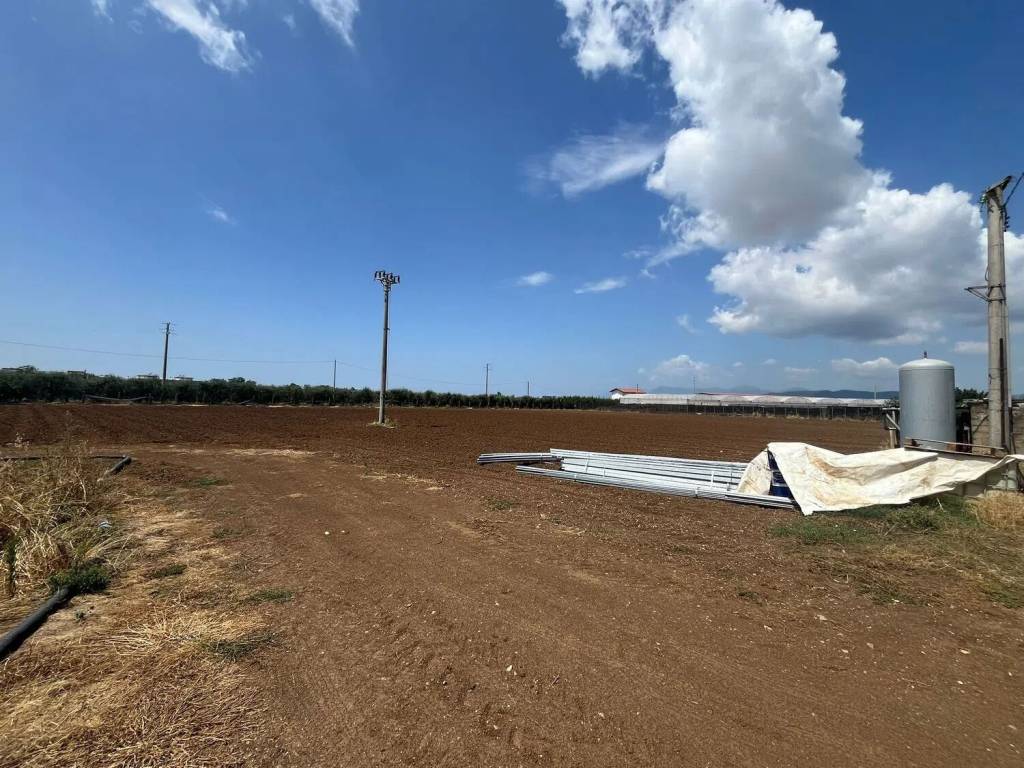 Terreno a Montecorvino pugliano in Via Piemonte - Foto 3