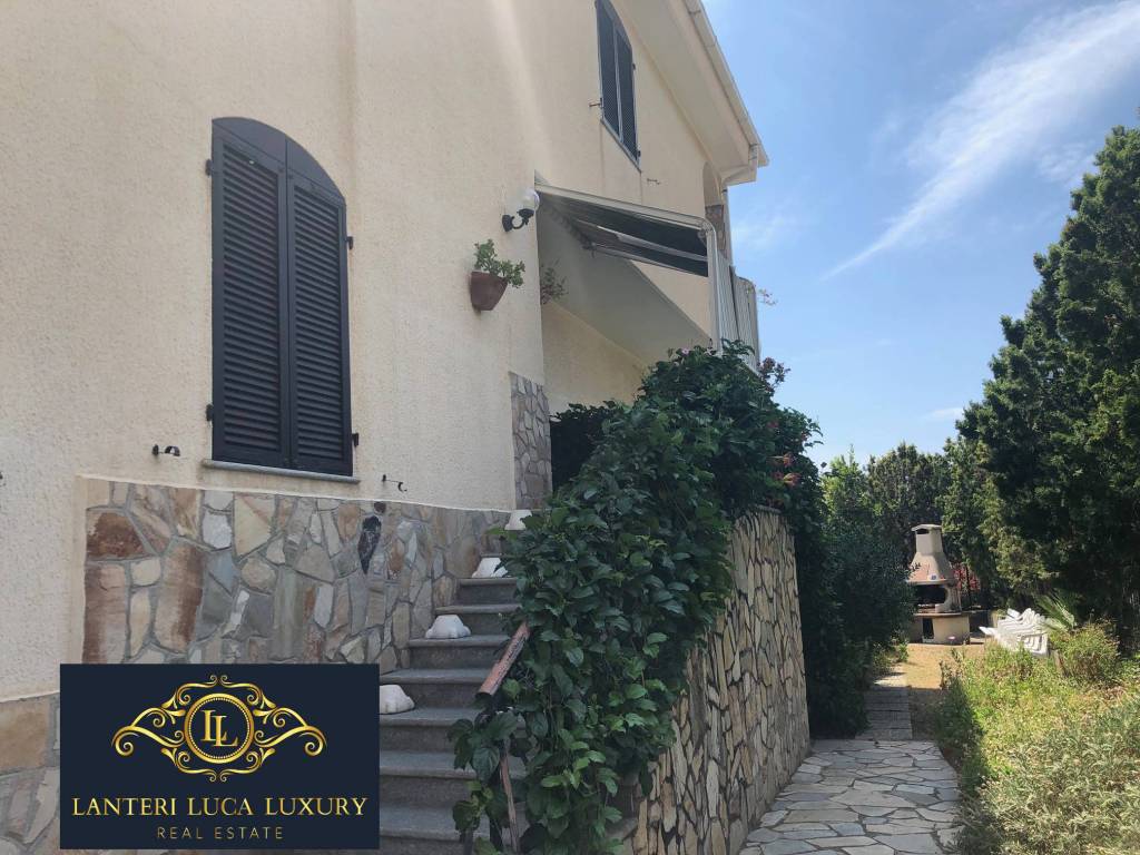 Villa a Ventimiglia in Via Nervia - Foto 2