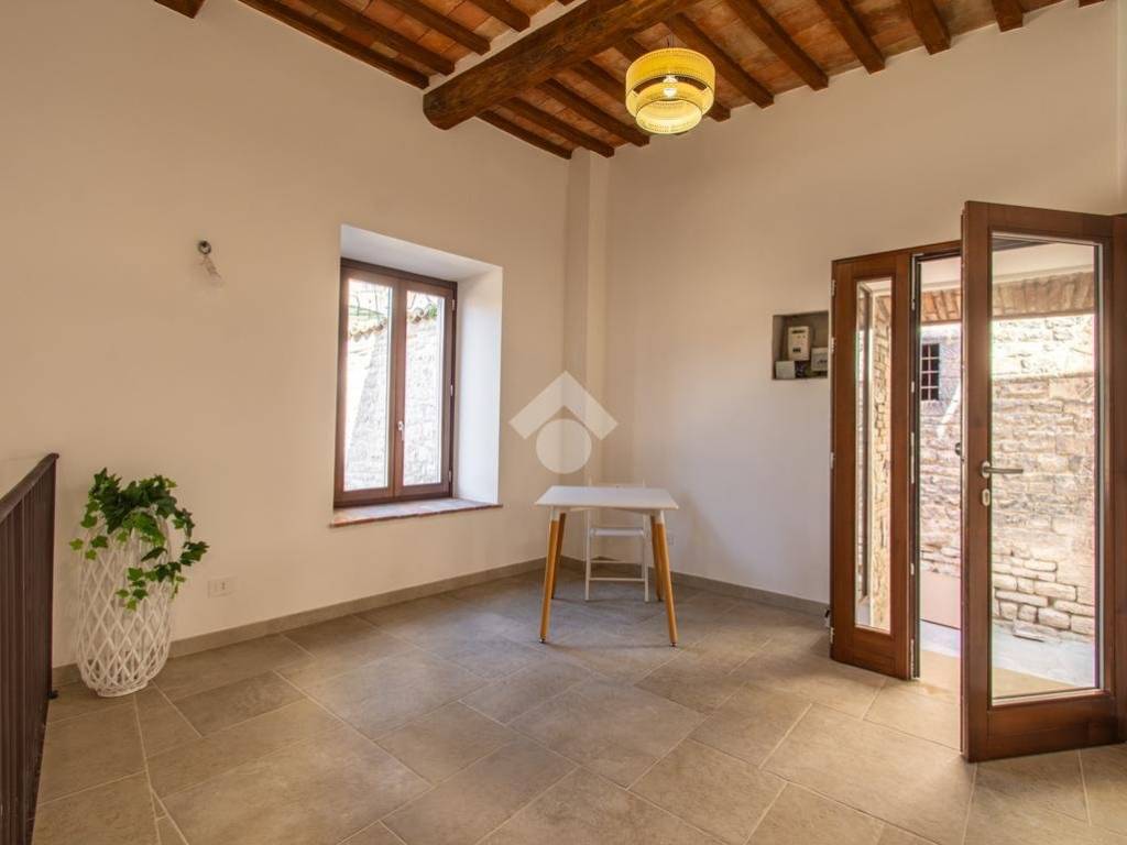 Appartamento a Gubbio in Via Cristini, 2 - Foto 3