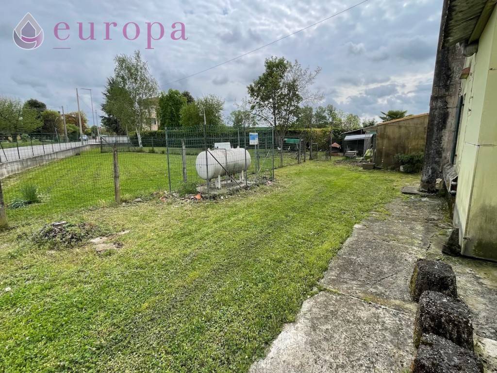 Villa a Pasiano di pordenone in via pontisiei, 4 - Foto 4