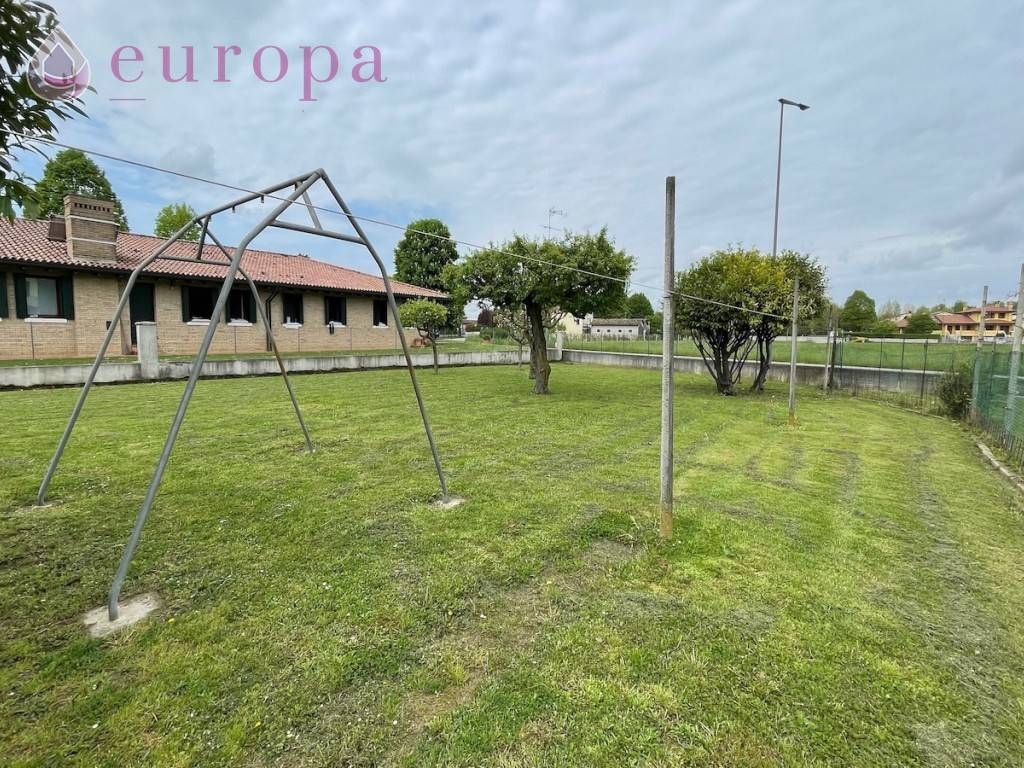 Villa a Pasiano di pordenone in via pontisiei, 4 - Foto 5