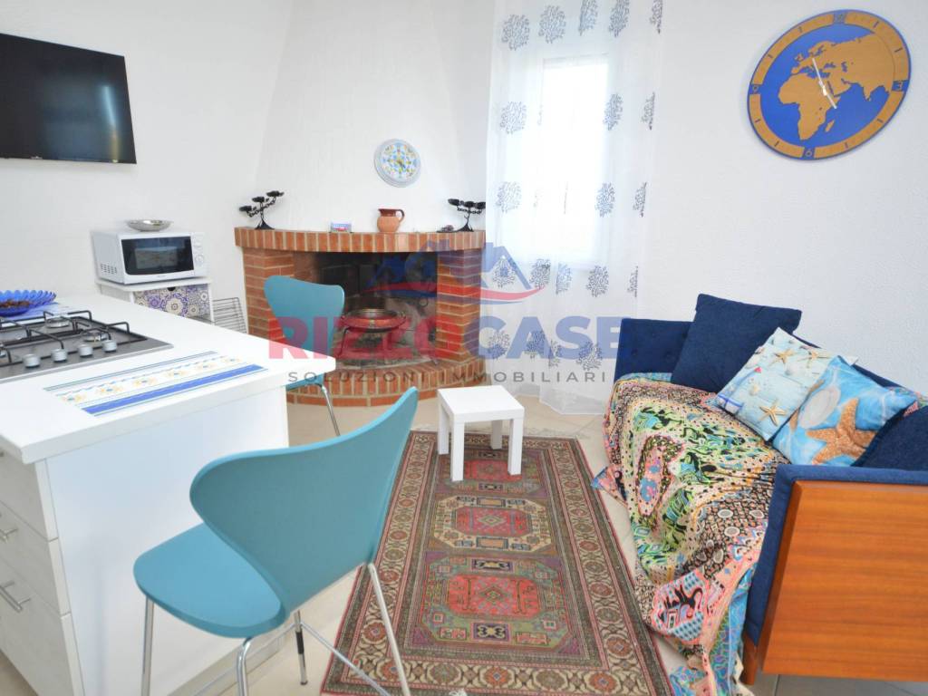Casa indipendente a Corigliano-rossano in Via Aurora - C.da Seggio - Foto 3