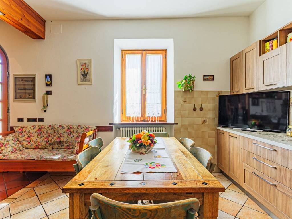 Casa indipendente a Pistoia in Via Piastre E Prunetta - Foto 5