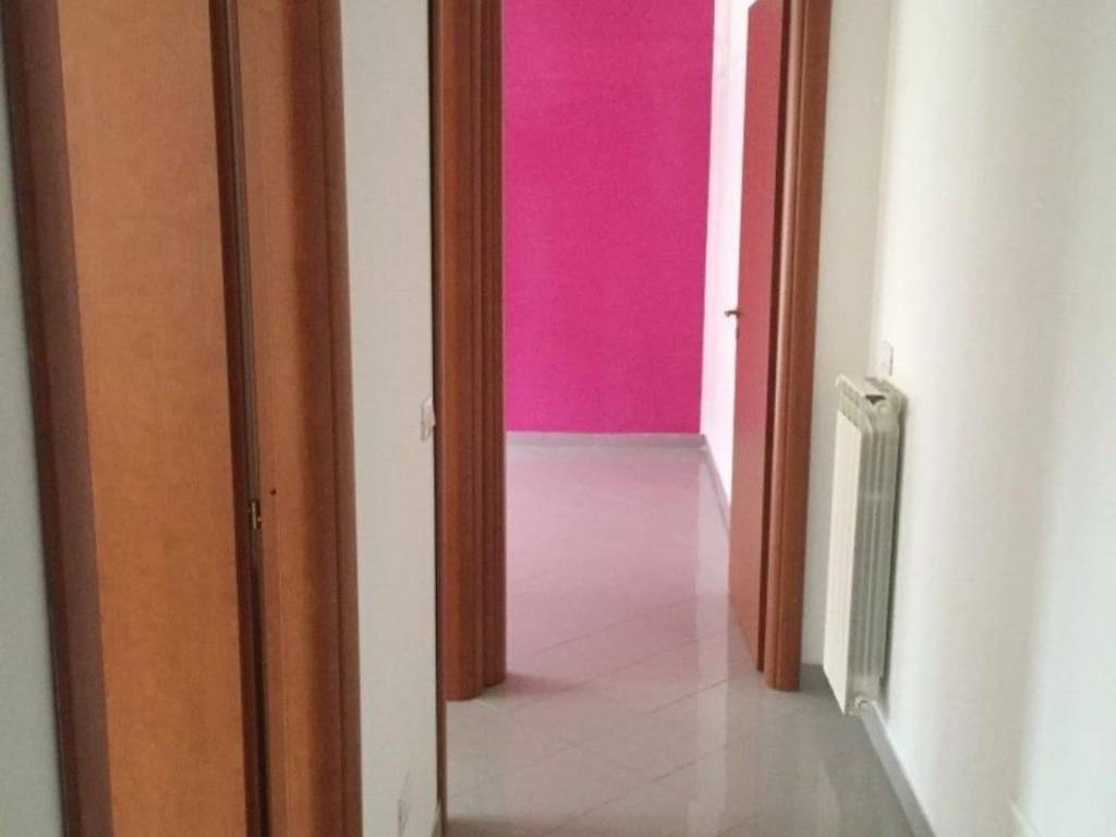 Immobile a Catanzaro in Viale Magna Grecia - Foto 2